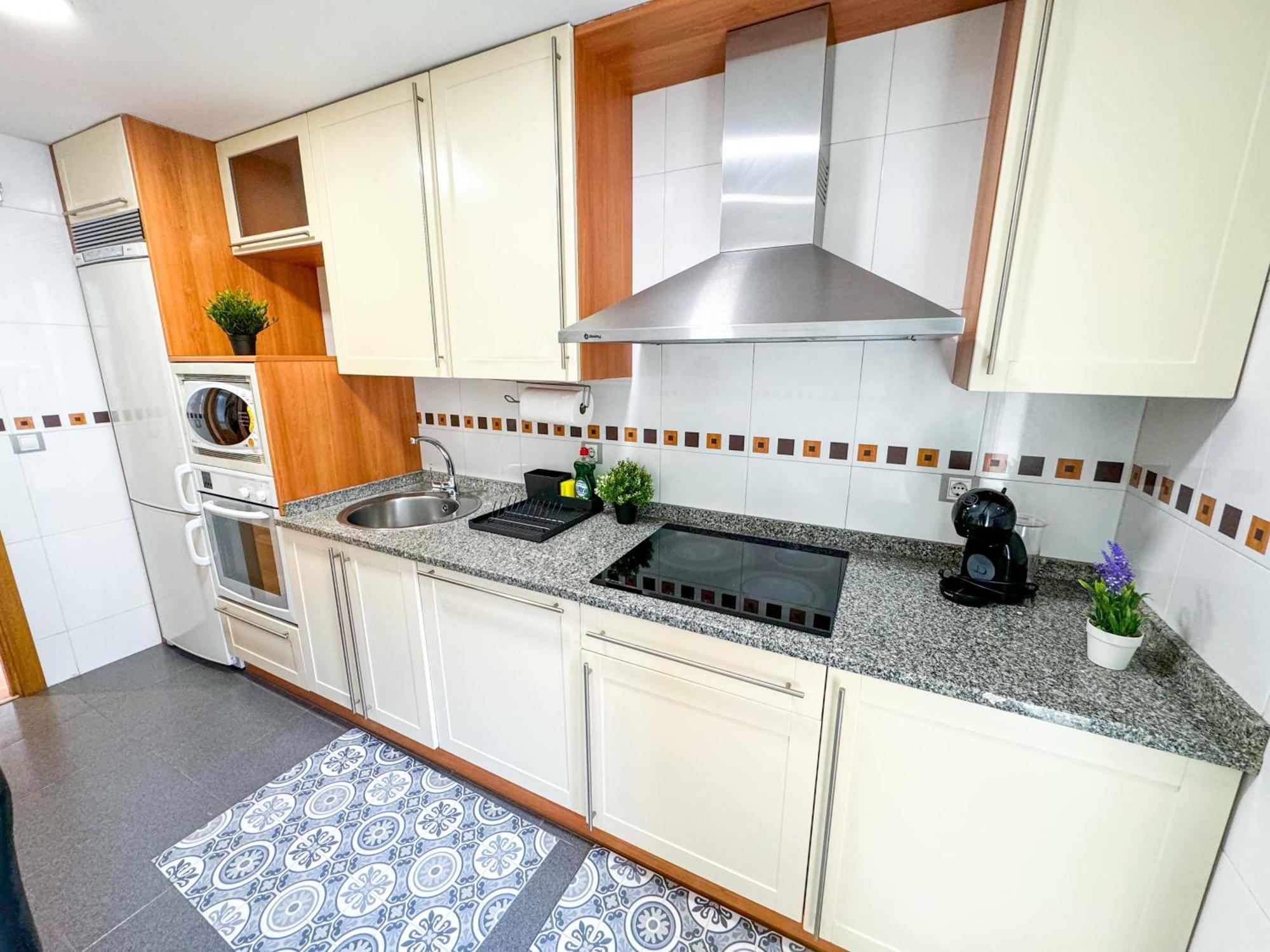 Bielsa Del Pilar Turistea Apartment Zaragoza